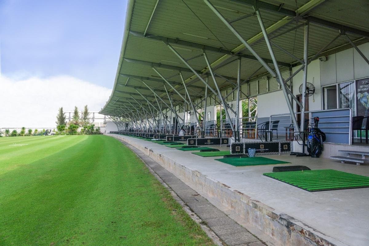 Montgomerie Links